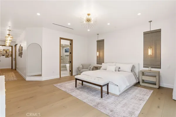 $16,495 | 22300 Philiprimm Street, Woodland Hills, CA 91367