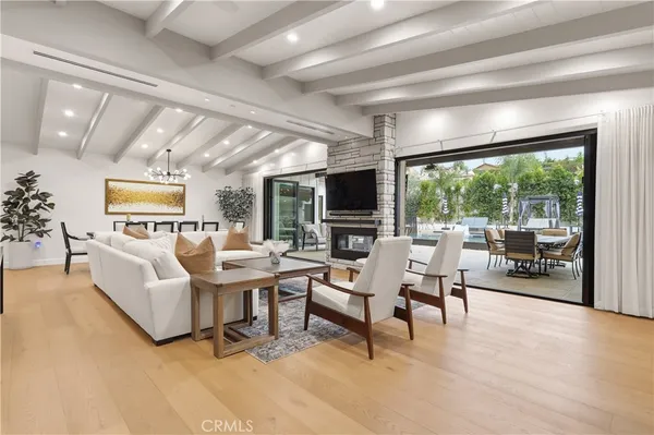 $16,495 | 22300 Philiprimm Street, Woodland Hills, CA 91367