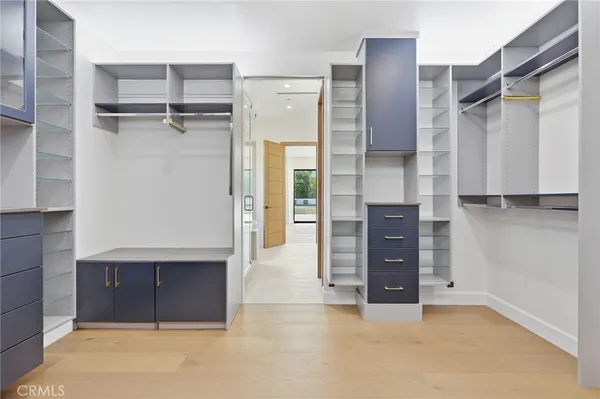 $16,495 | 22300 Philiprimm Street, Woodland Hills, CA 91367