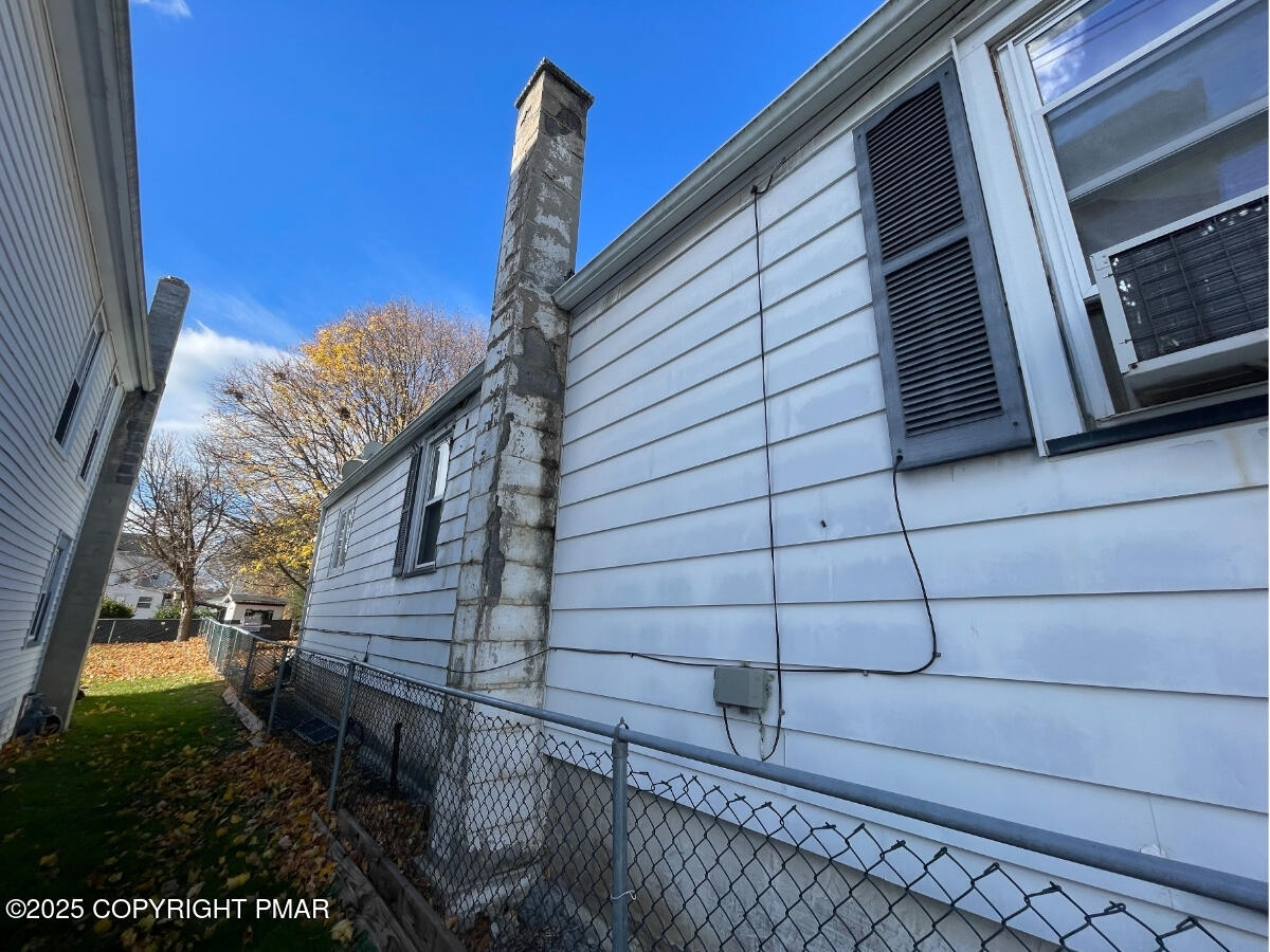 814 Charles Street Luzerne, PA 18709 - Photo 12 of 101 814 Charles St