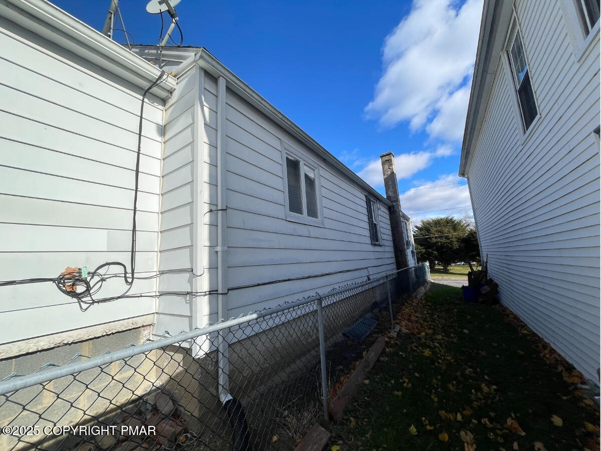 814 Charles Street Luzerne, PA 18709 - Photo 15 of 101 814 Charles St