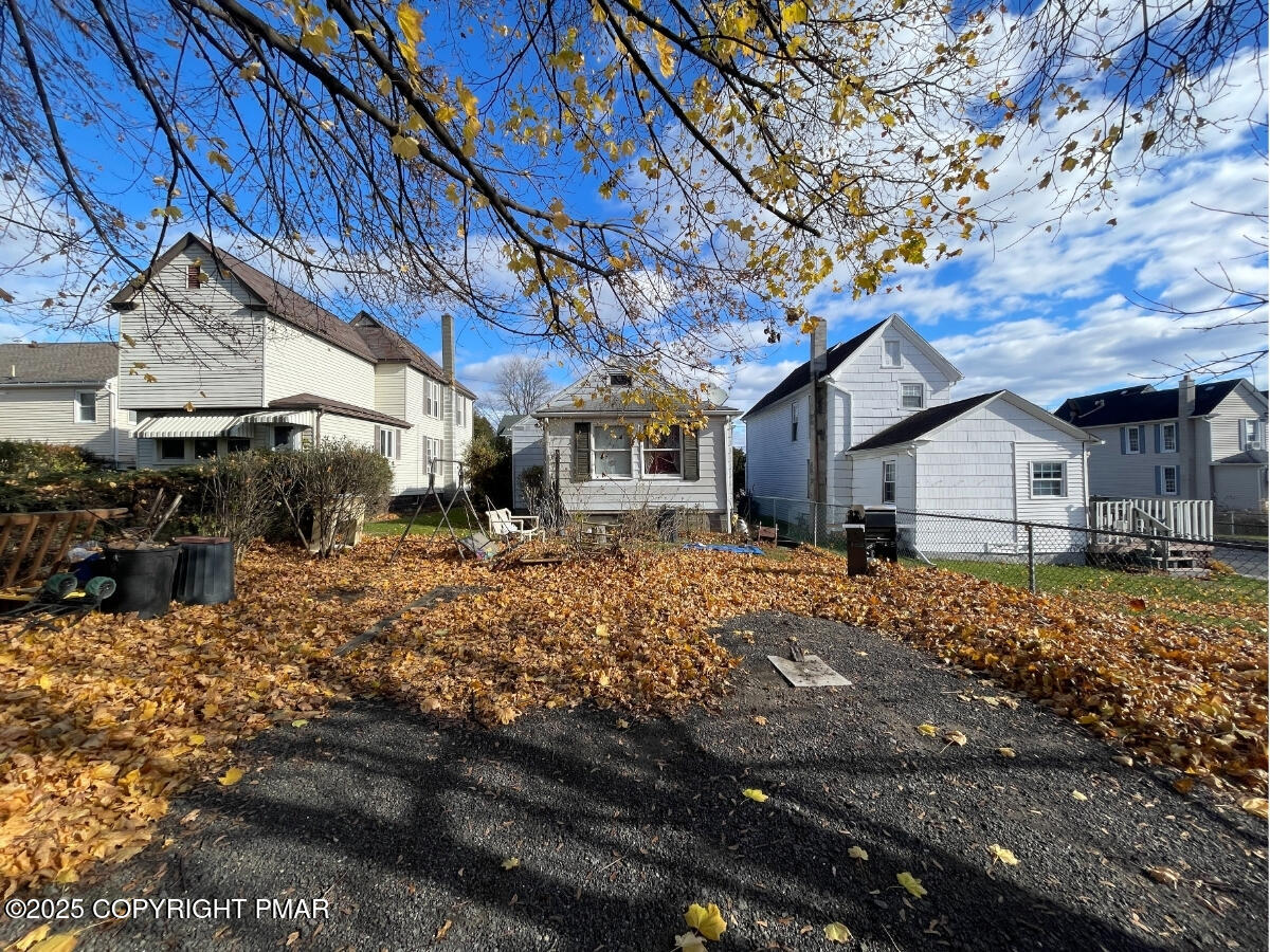 814 Charles Street Luzerne, PA 18709 - Photo 2 of 101 814 Charles St