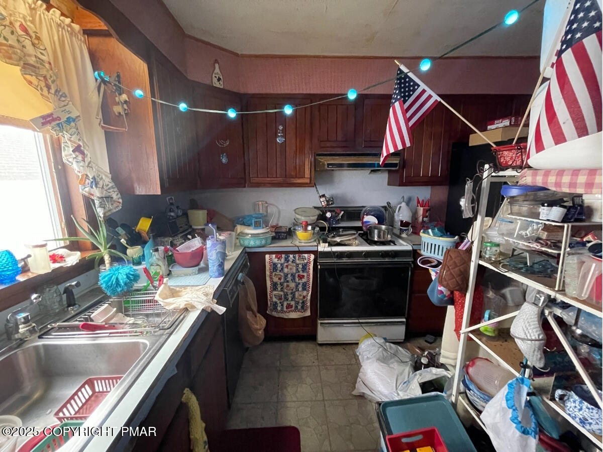 814 Charles Street Luzerne, PA 18709 - Photo 29 of 101 814 Charles St