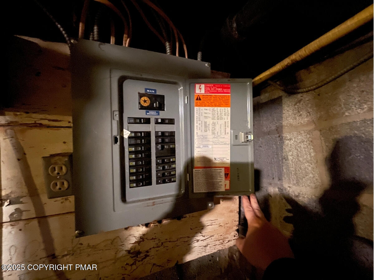 814 Charles Street Luzerne, PA 18709 - Photo 86 of 101 814 Charles St