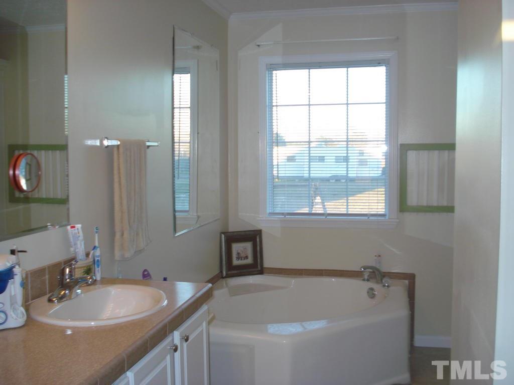 76 Suggs Road Dunn, NC 28334 - Photo 12 of 16 Gallery Image 12
