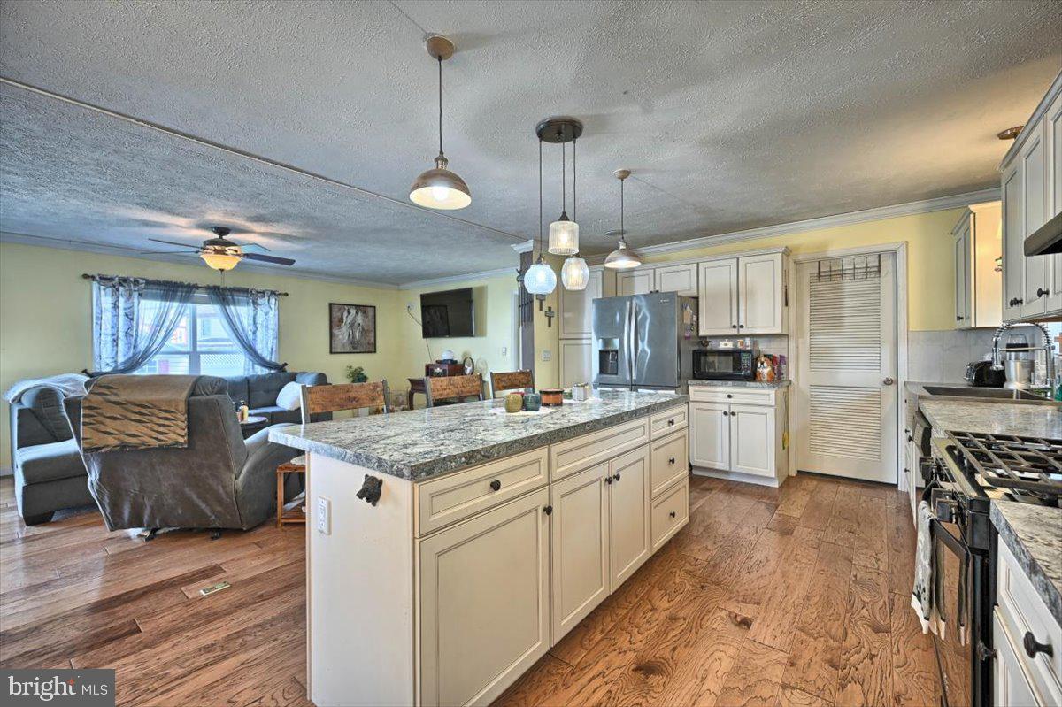 7 Janis Road Gordonville, PA 17529 - Photo 11 of 31 Gallery Image 11