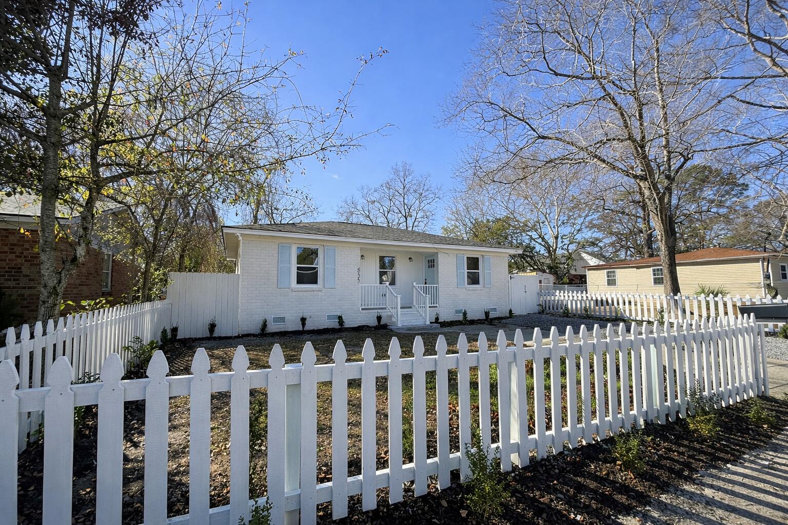 855 Burger Street Charleston, SC 29407 - Photo 3 of 17 C68A536D-2102-436C-8094-C8903C11A94D