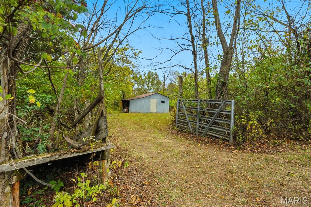 1361 Brickyard Road Hillsboro, MO 63050 - Photo 26 of 44