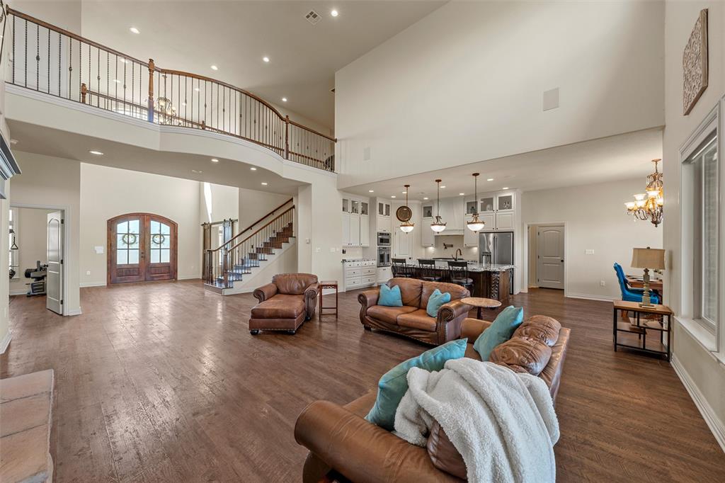 161 Rancho Lorena Drive Lorena, TX 76655 - Photo 5 of 38