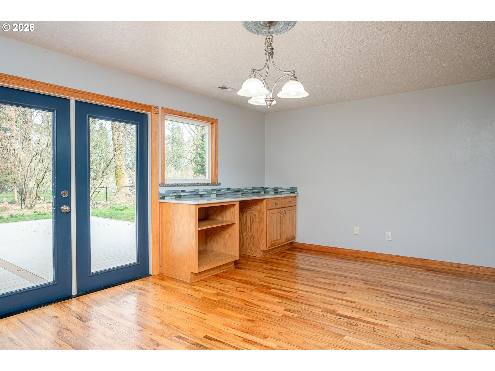 45235 Southeast Coalman Road Sandy, OR 97055 - Photo 12 of 48 Family Room