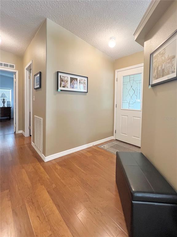 1100 South Belcher Road, Unit 512 Largo, FL 33771 - Photo 29 of 73 Foyer entryway