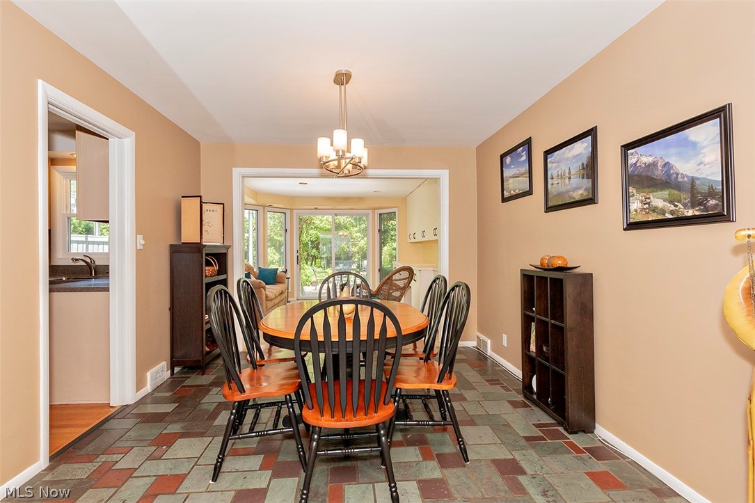 22025 Rye Road Beachwood, OH 44122 - Photo 16 of 34