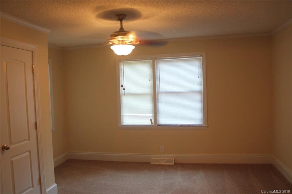 150 Bridges Road Bessemer City, NC 28016 - Photo 6 of 32 Gallery Image 6