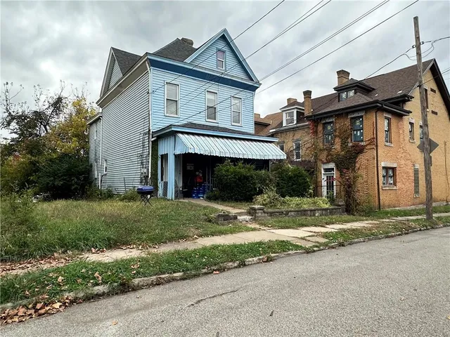$125,000 | 343 East 12th Avenue, Homestead, PA 15120