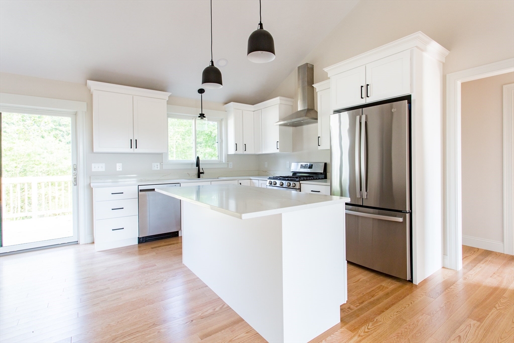 6 Foster Road West Brookfield, MA 01585 - Photo 8 of 41 Gallery Image 8