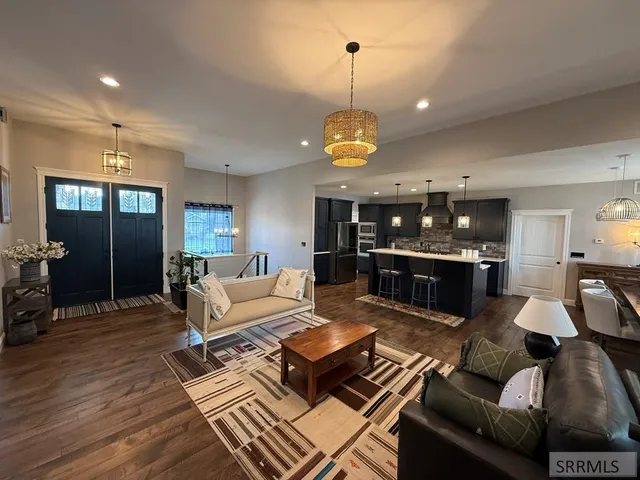 $1,200,000 | 1078 Greenside Loop, Rexburg, ID 83440