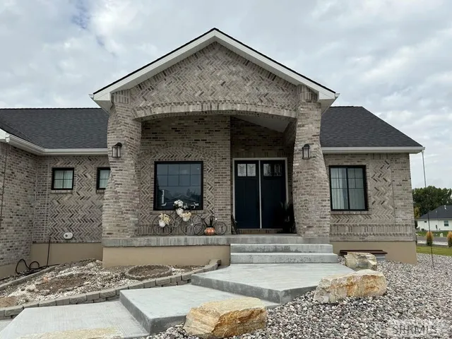 $1,200,000 | 1078 Greenside Loop, Rexburg, ID 83440
