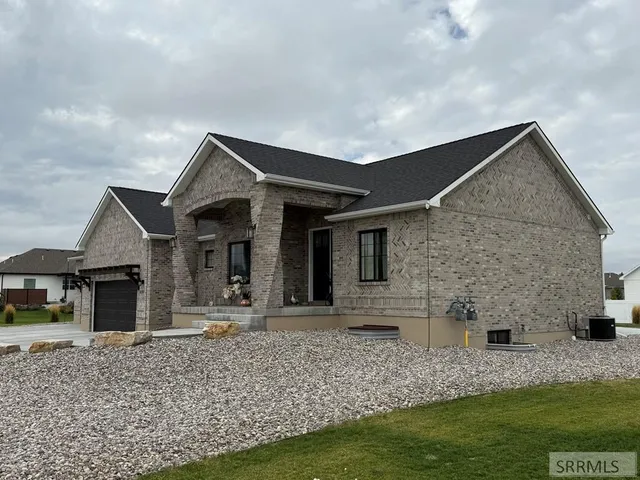 $1,200,000 | 1078 Greenside Loop, Rexburg, ID 83440