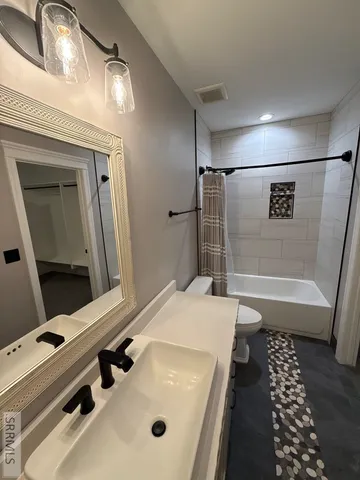 $1,200,000 | 1078 Greenside Loop, Rexburg, ID 83440