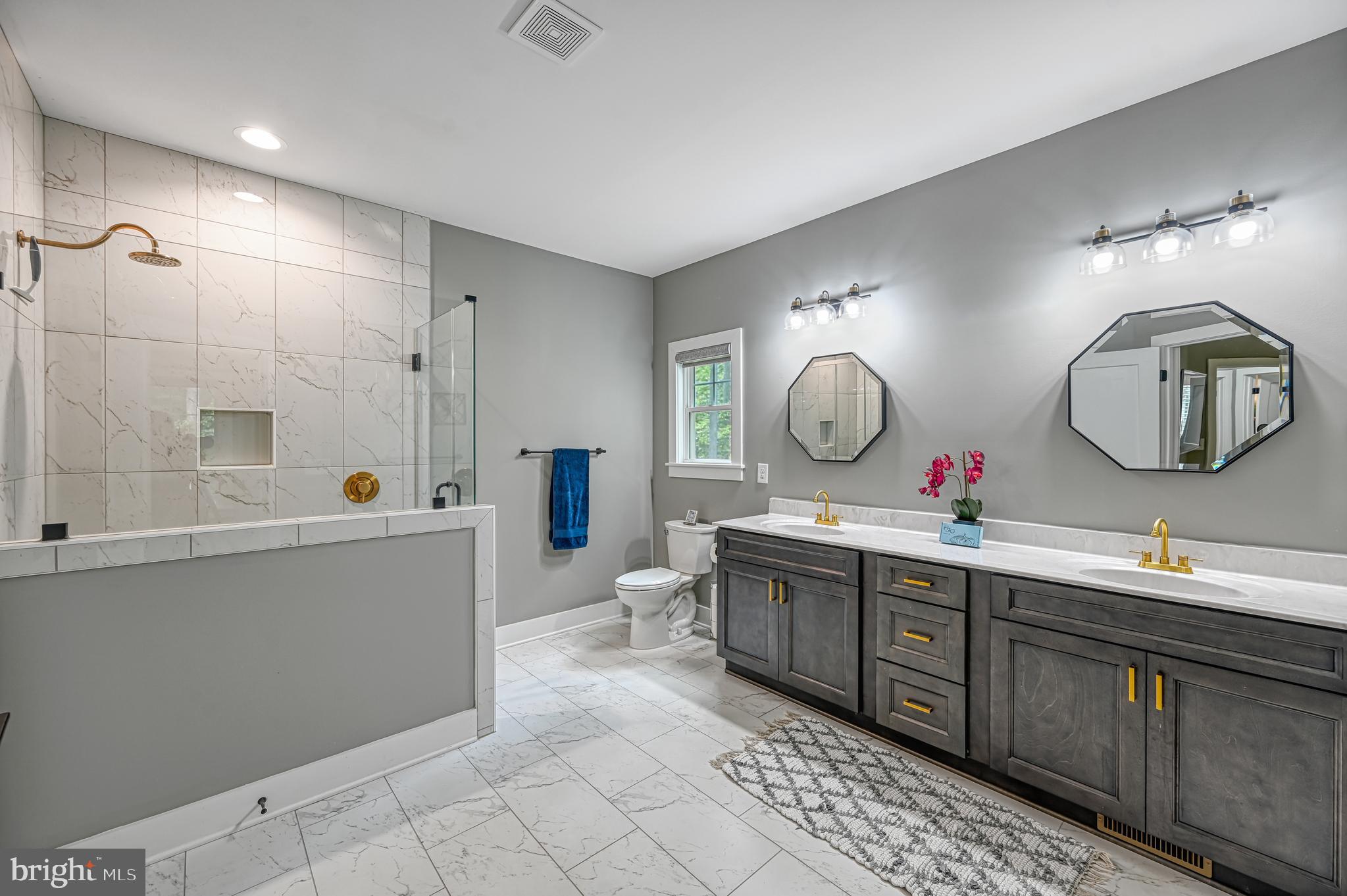 10052 Fairview Road Partlow, VA 22534 - Photo 18 of 32 Large primary bath