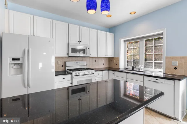 $724,900 | 8 Peacock Place, Newark, DE 19711