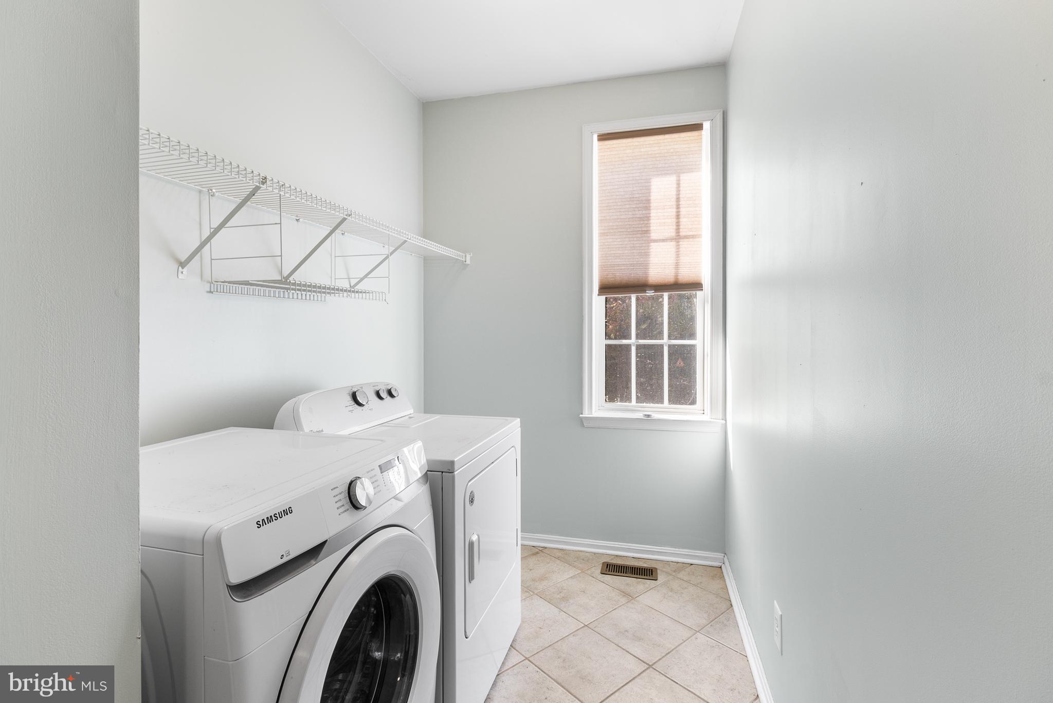 8 Peacock Place Newark, DE 19711 - Photo 22 of 70 First Floor Laundry Room