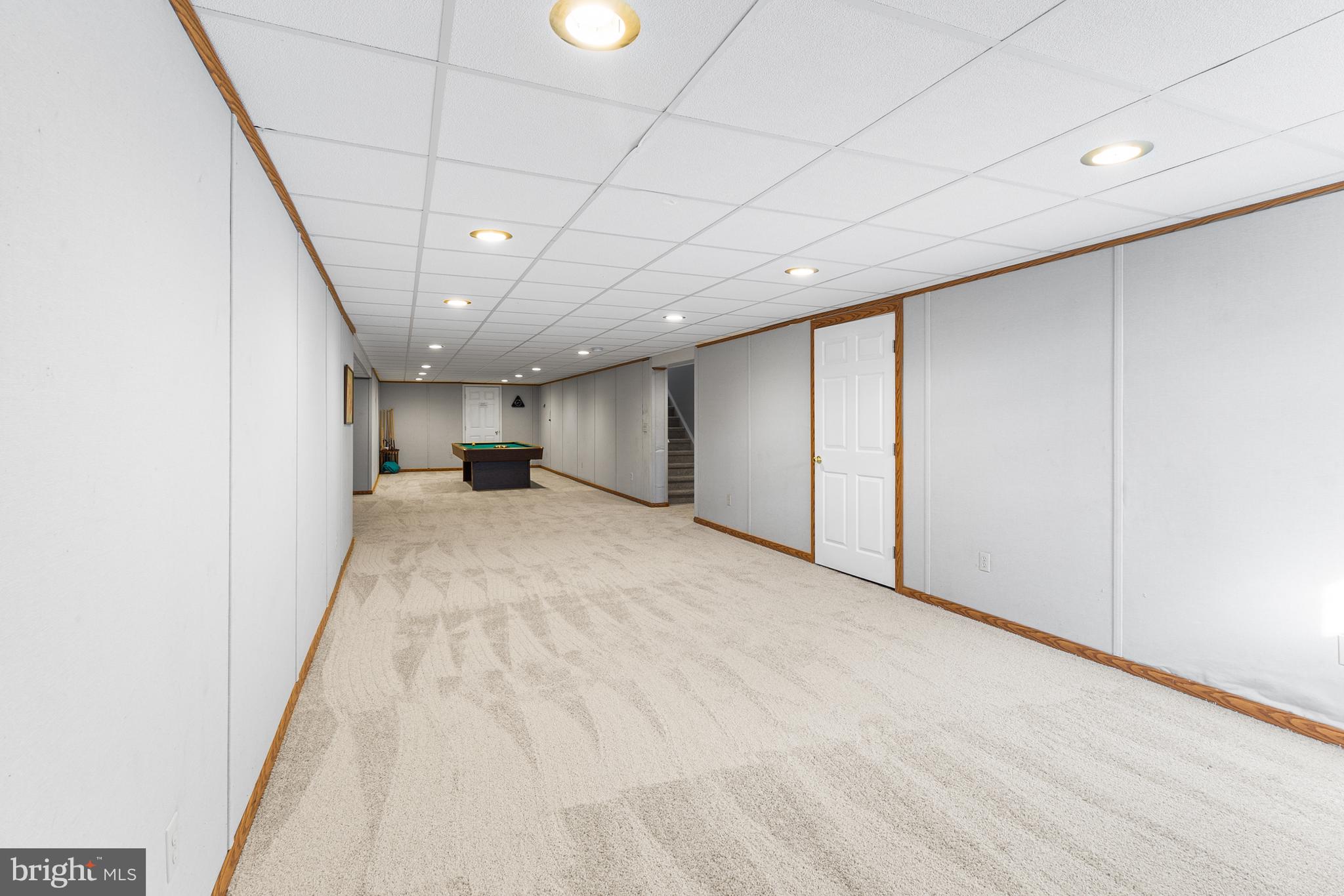 8 Peacock Place Newark, DE 19711 - Photo 58 of 70 a view of a hall with wooden floor