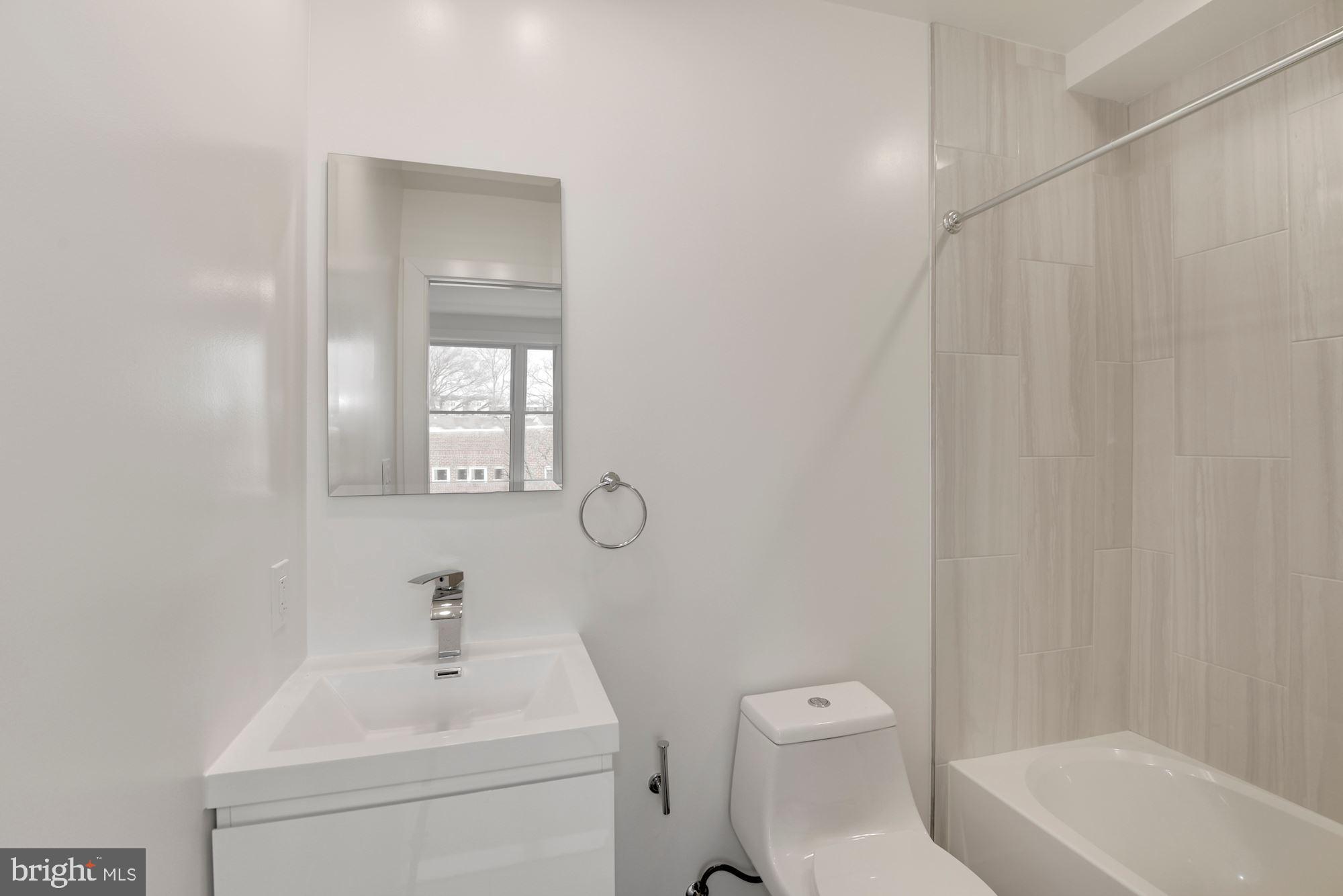 2009 E Street Northeast, Unit 4 Washington, DC 20002 - Photo 45 of 76 Gallery Image 45