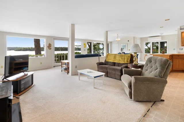 $1,575,000 | 37-38 South Dyers Cove Road, Harpswell, ME 04079