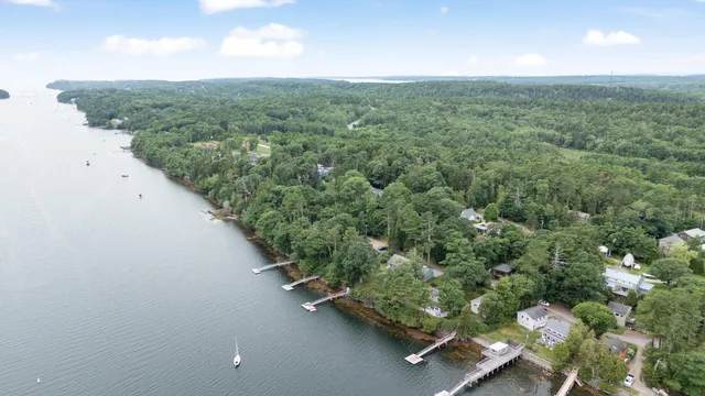 $1,575,000 | 37-38 South Dyers Cove Road, Harpswell, ME 04079