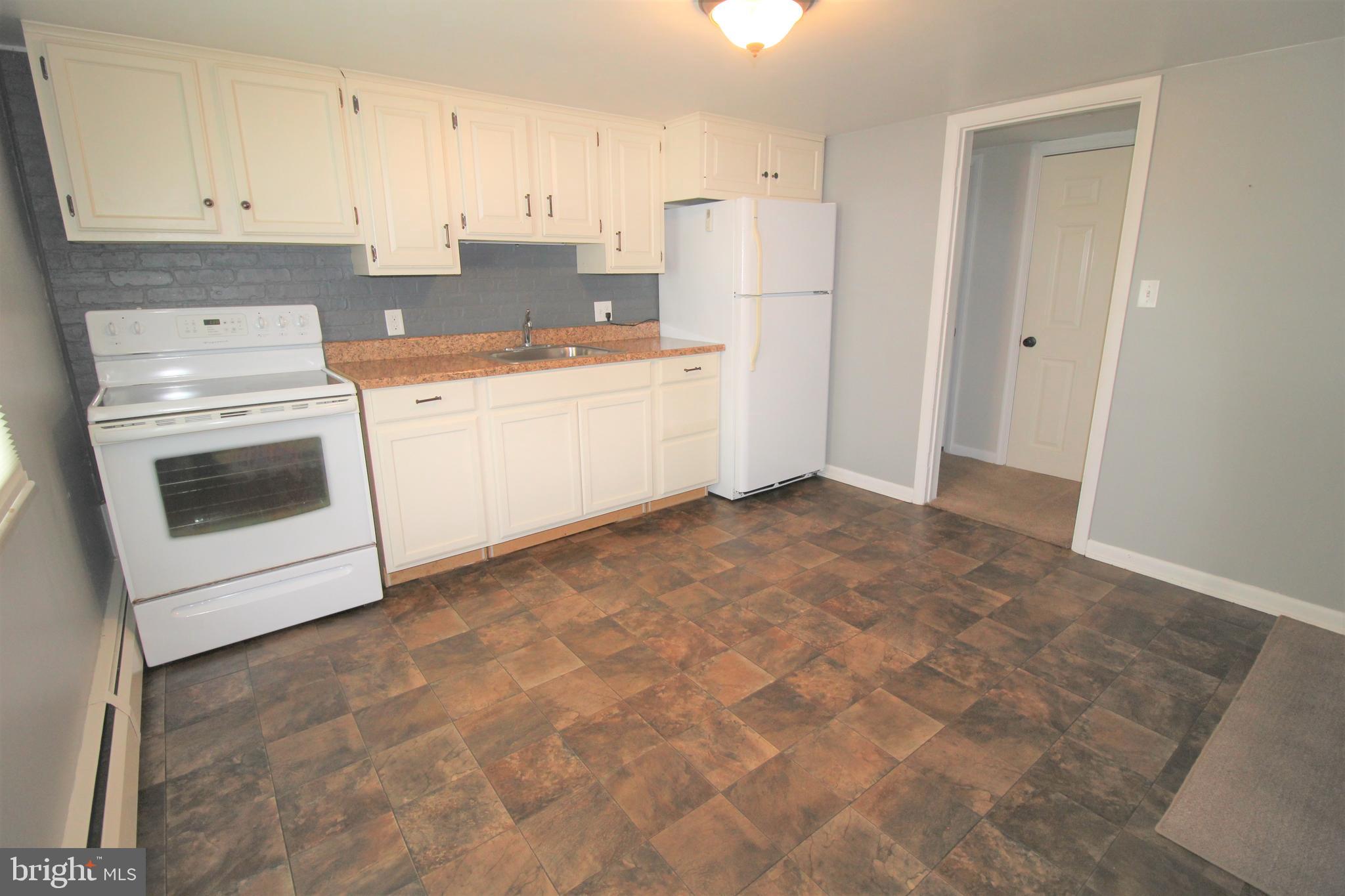 160 North Ronks Road Ronks, PA 17572 - Photo 2 of 9