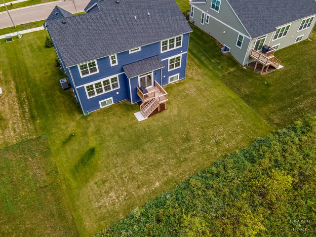 $599,900 | 1214 Buckeye Circle, Crystal Lake, IL 60012