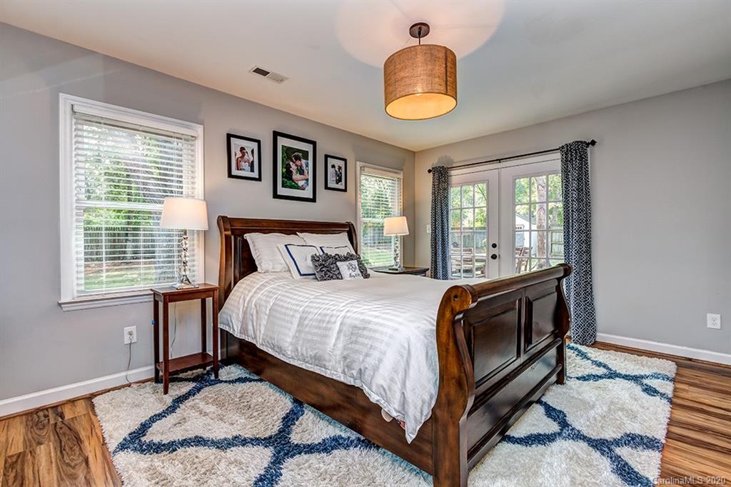 4733 Truscott Road Charlotte, NC 28226 - Photo 15 of 27 Gallery Image 15