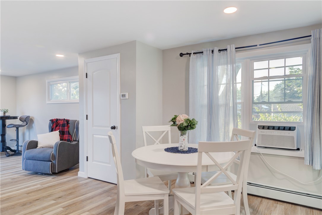 214 Mapleton Street Cranston, RI 02910 - Photo 13 of 39 Dining area and family room
