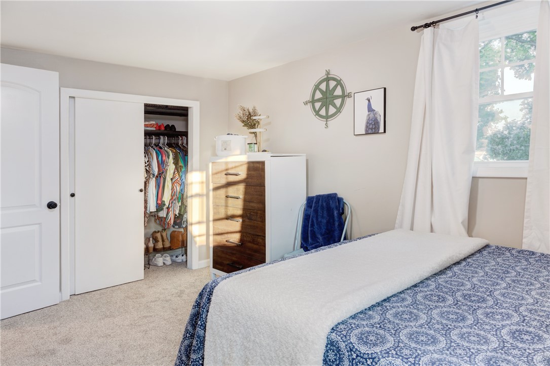 214 Mapleton Street Cranston, RI 02910 - Photo 22 of 39 Bdrm 3 2nd FL