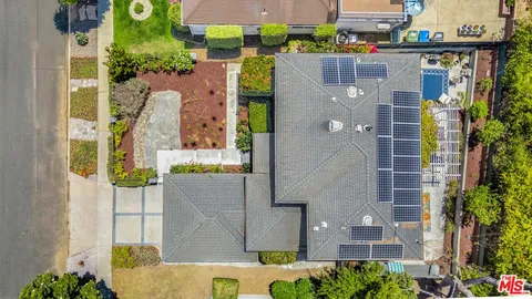 $2,197,000 | 3007 Dahlgren Avenue, Los Angeles, CA 90066
