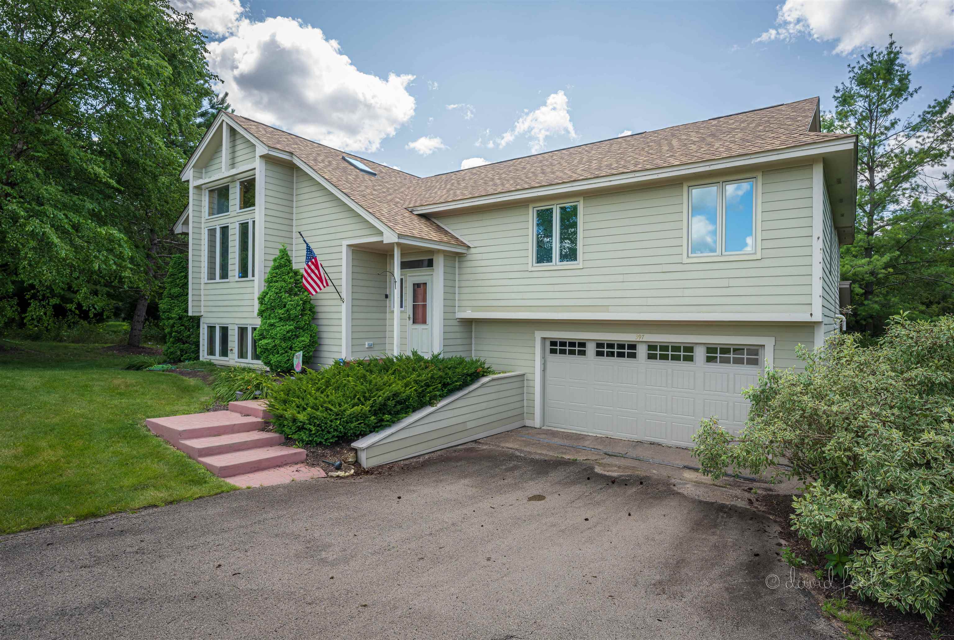 397 West Wachter Road Galena, IL 61036 - Photo 1 of 42 Gallery Image 1