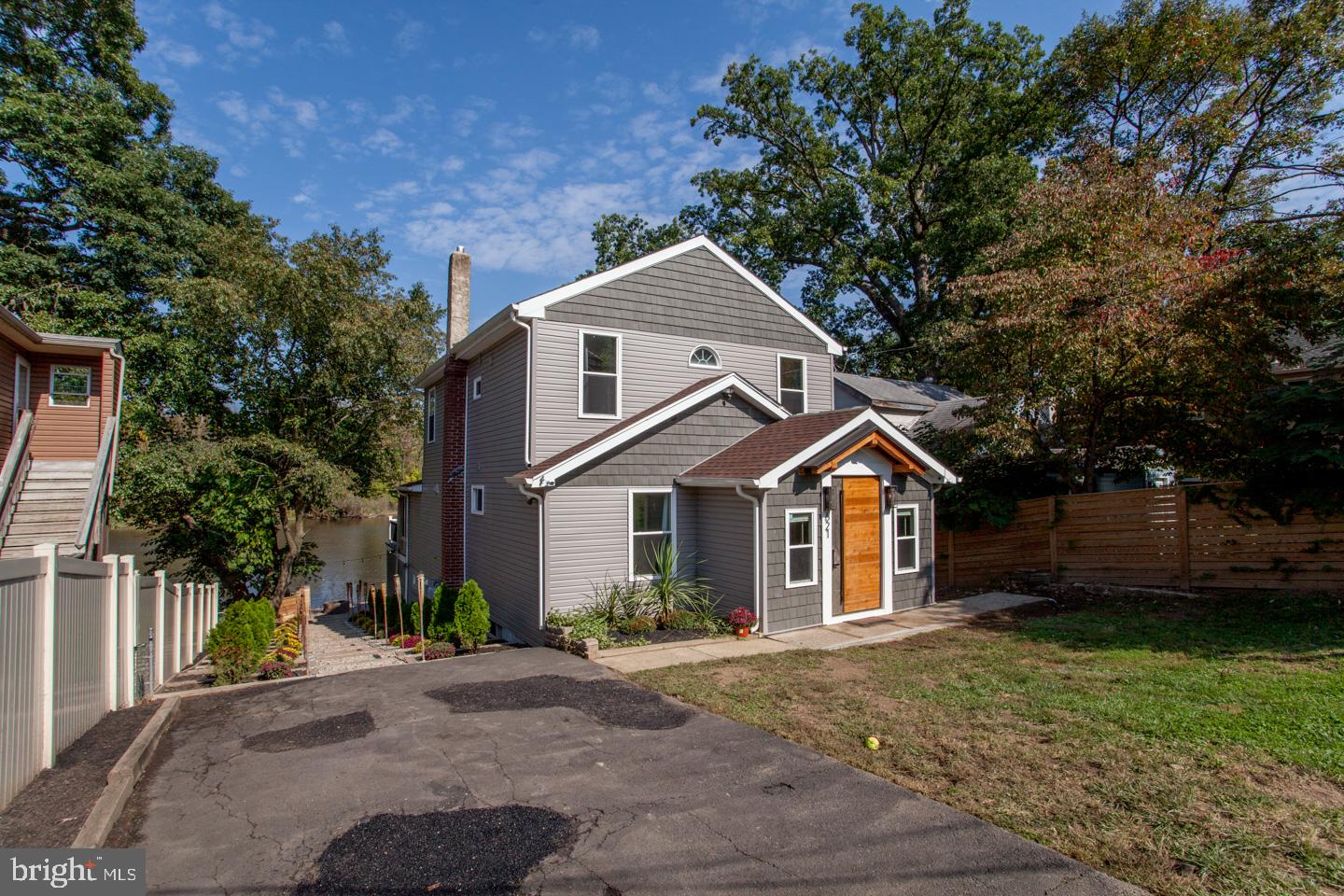 621 Neshaminy Road Croydon, PA 19021 - Photo 2 of 83