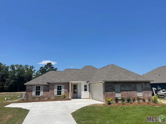 $324,000 | 14701 Carrol Avenue, Walker, LA 70785