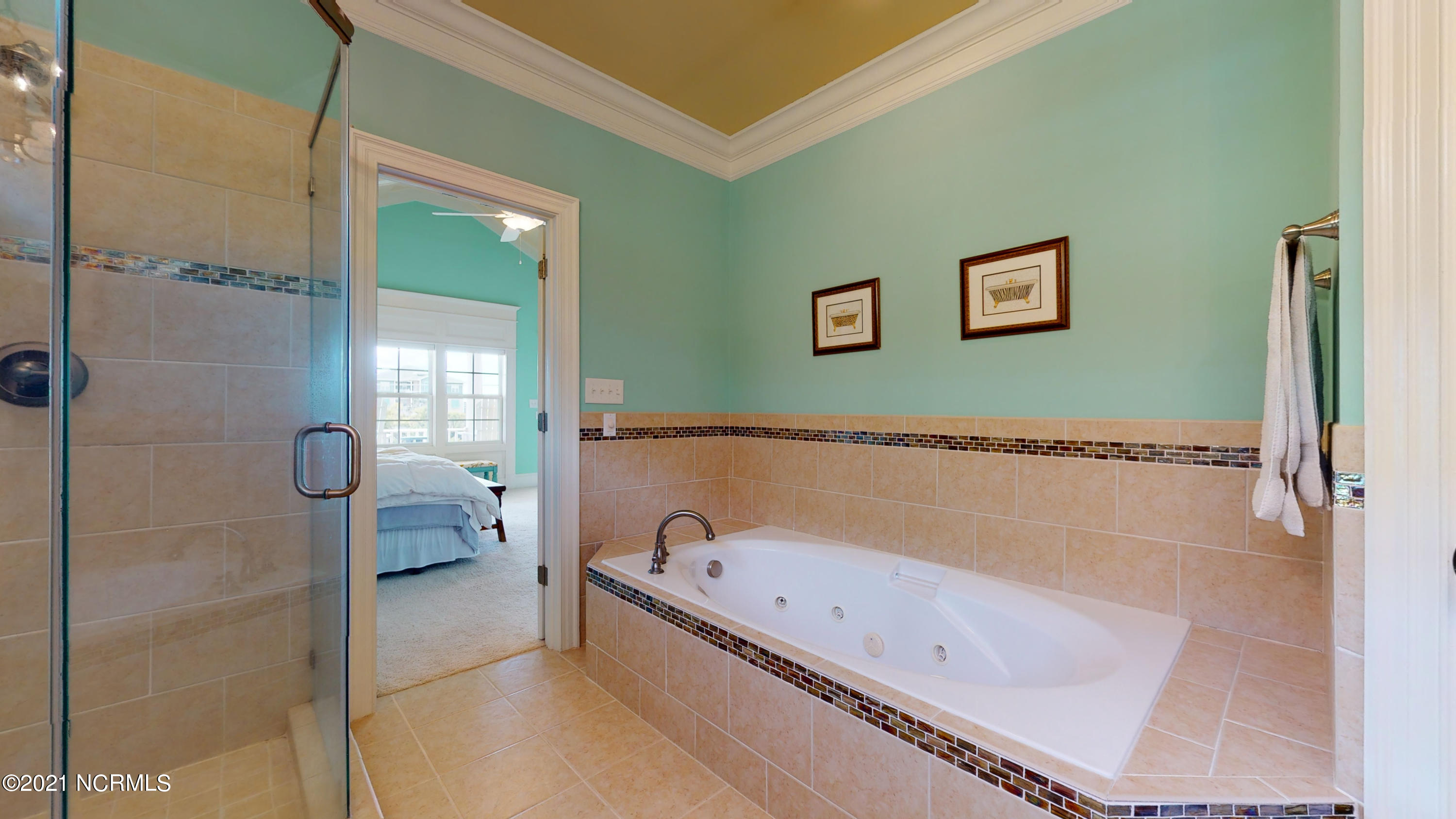 116 Salter Path Road, Unit 102 Pine Knoll Shores, NC 28512 - Photo 28 of 55 Master Bath