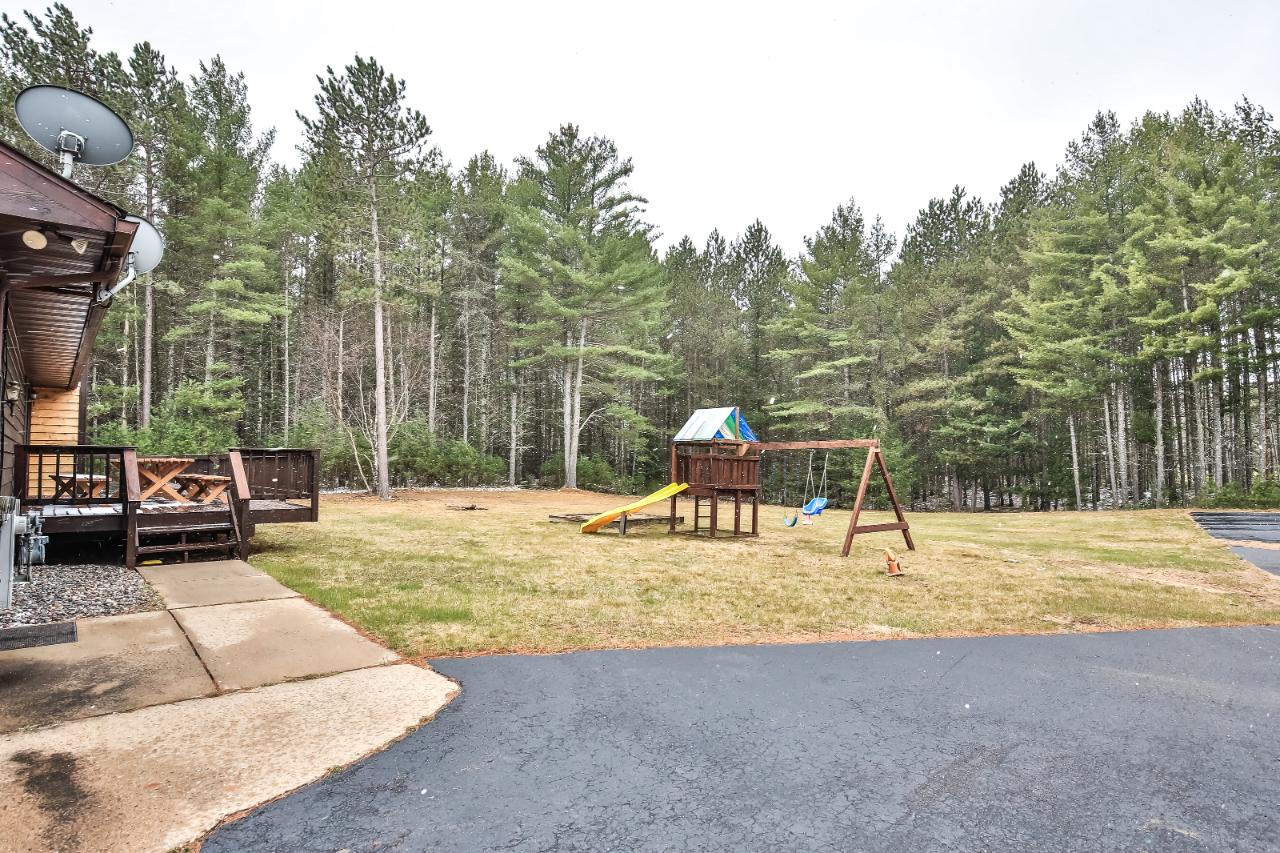 1097 Taylor Lake Road Eagle River, WI 54521 - Photo 30 of 33 Gallery Image 30