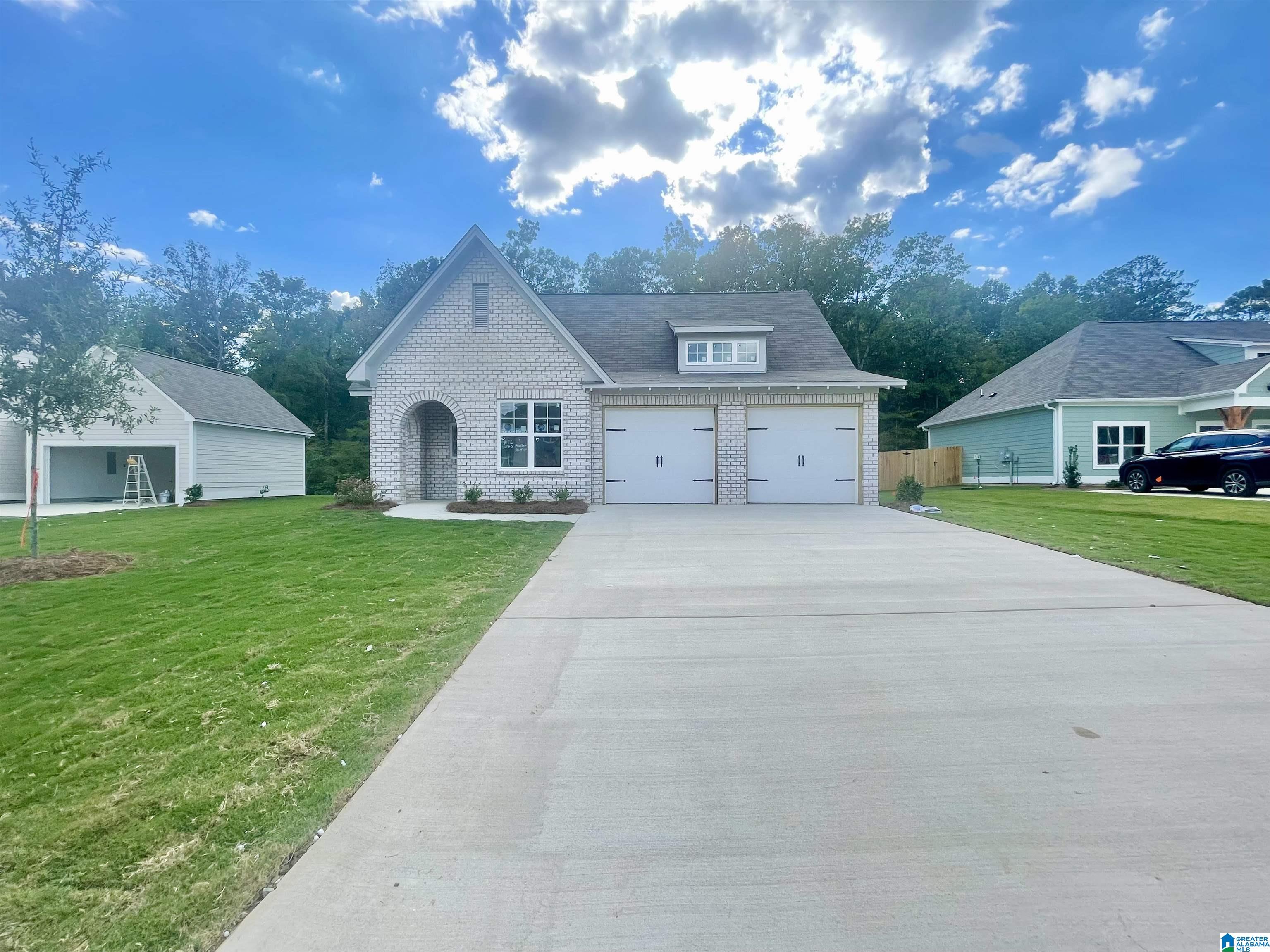 3035 Baxter Avenue Springville, AL 35146 - Photo 2 of 38