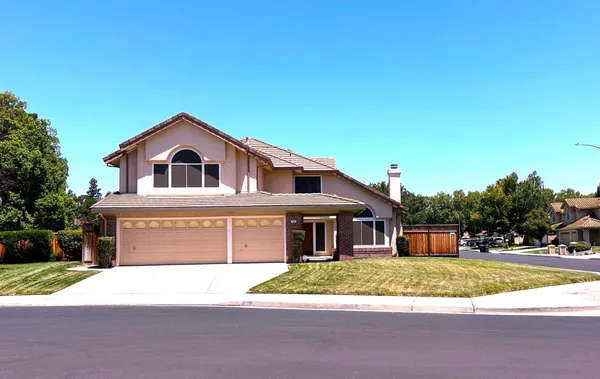 $799,000 | 761 Petrig Street, Tracy, CA 95376