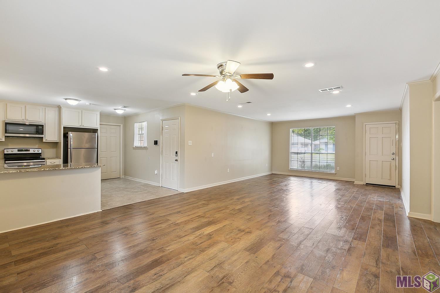 3971 Edgemont Drive Baton Rouge, LA 70814 - Photo 3 of 18 Gallery Image 3
