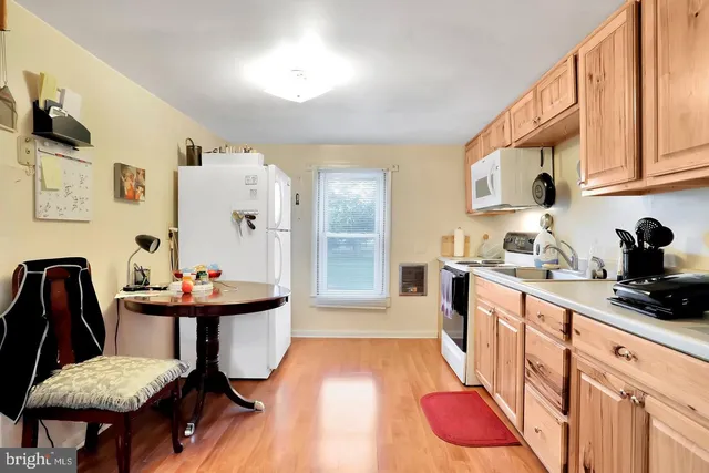 $1,165 | 316 West 9th Street, Unit 2, Front Royal, VA 22630