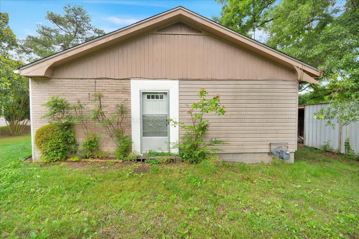 607 Hopewell Road Northeast Hanceville, AL 35077 - Photo 8 of 22 08-607Hopewell-51
