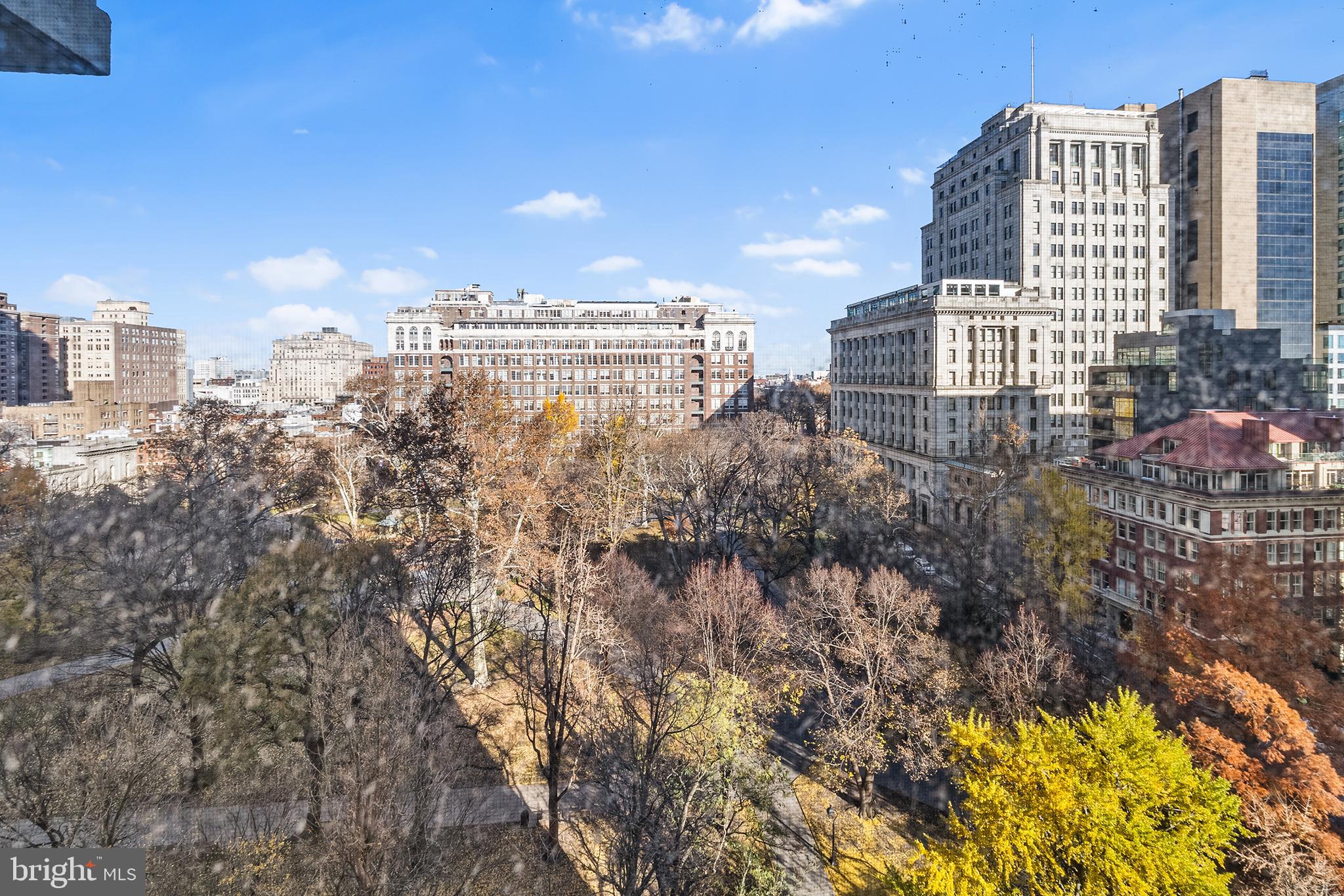 604 South Washington Square, Unit 1106 Philadelphia, PA 19106 - Photo 18 of 24 Views from the unit