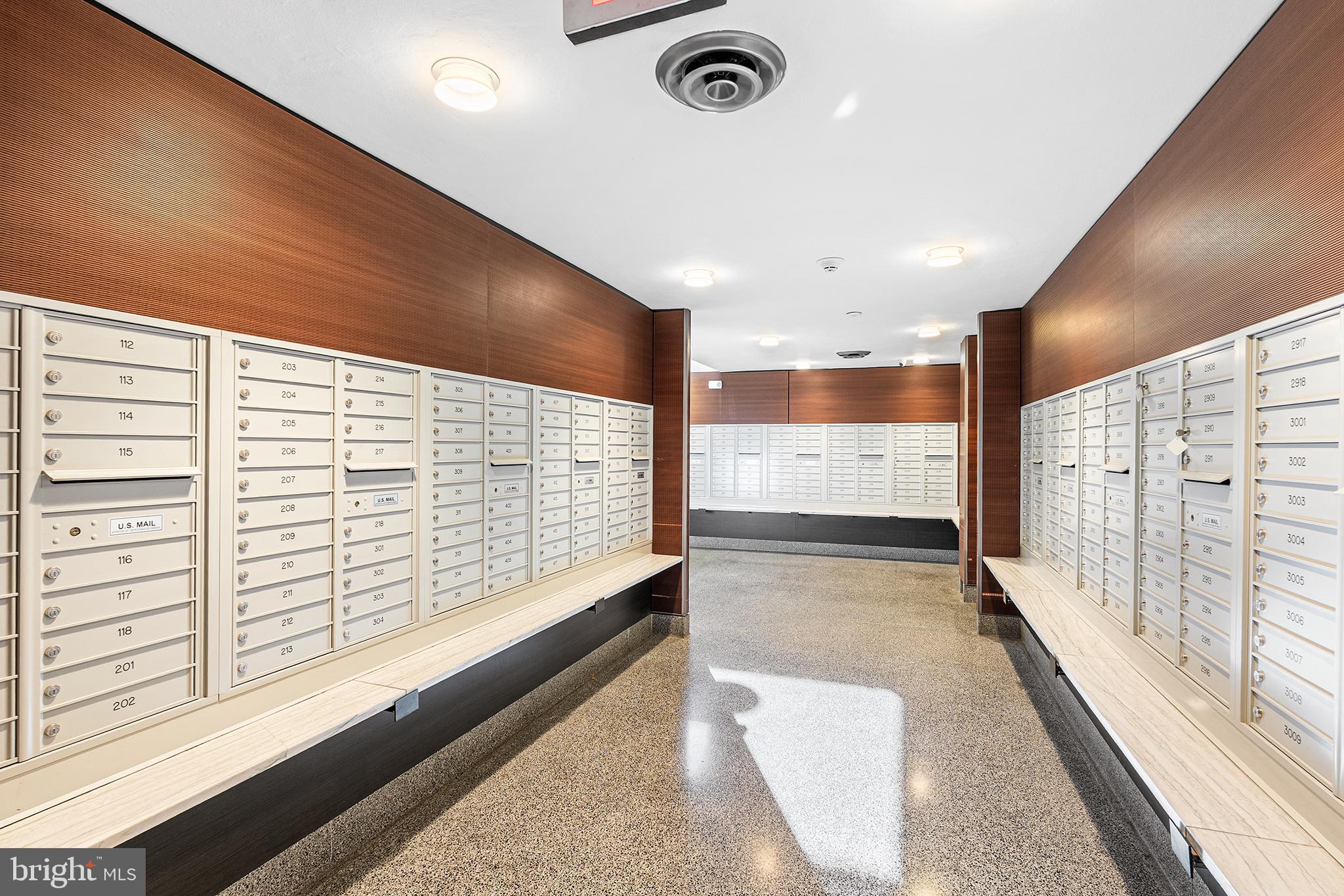 604 South Washington Square, Unit 1106 Philadelphia, PA 19106 - Photo 21 of 24 Mailroom