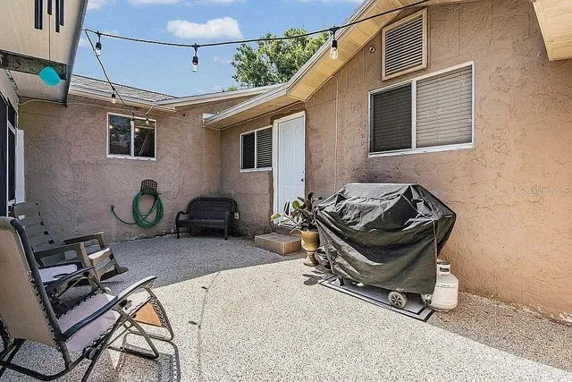 $615,000 | 3323 West Walnut Street, Tampa, FL 33607