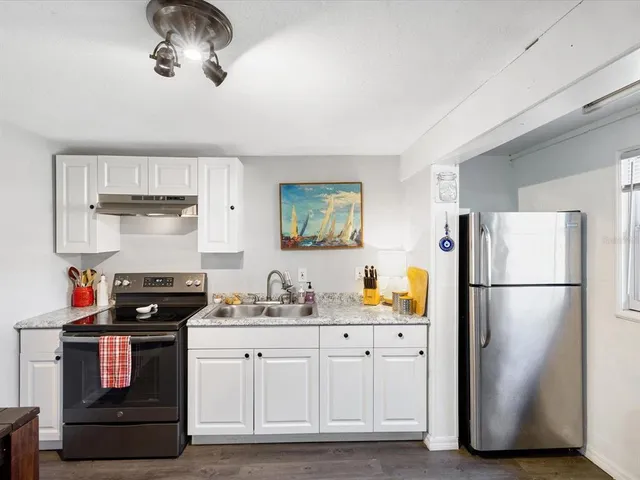 $615,000 | 3323 West Walnut Street, Tampa, FL 33607